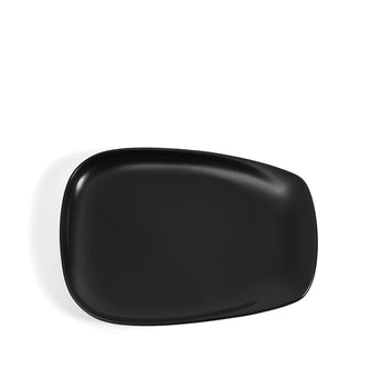 Lino Small Pulled Plate, Matte Black